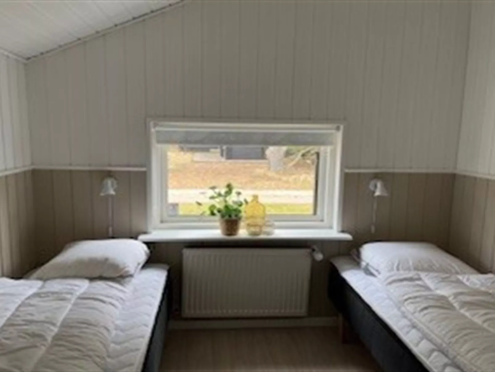 "Elvin" - 2km from the sea
