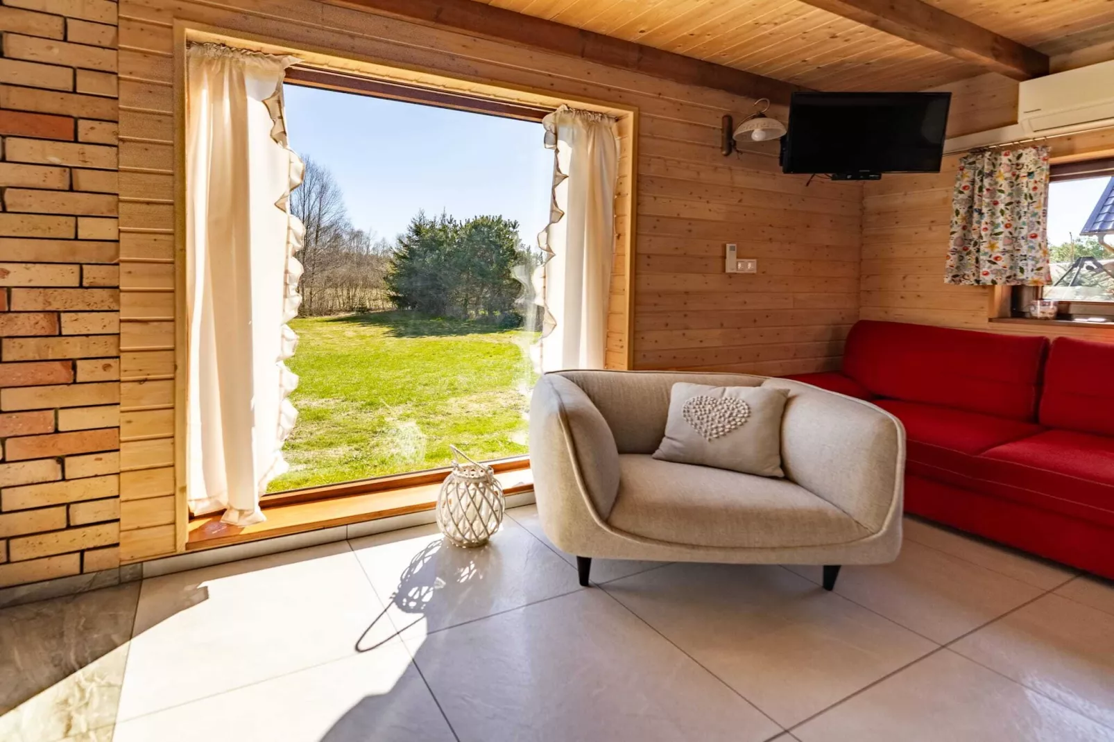 Domek wakacyjny LUX dla max 6 osób w Bałachach