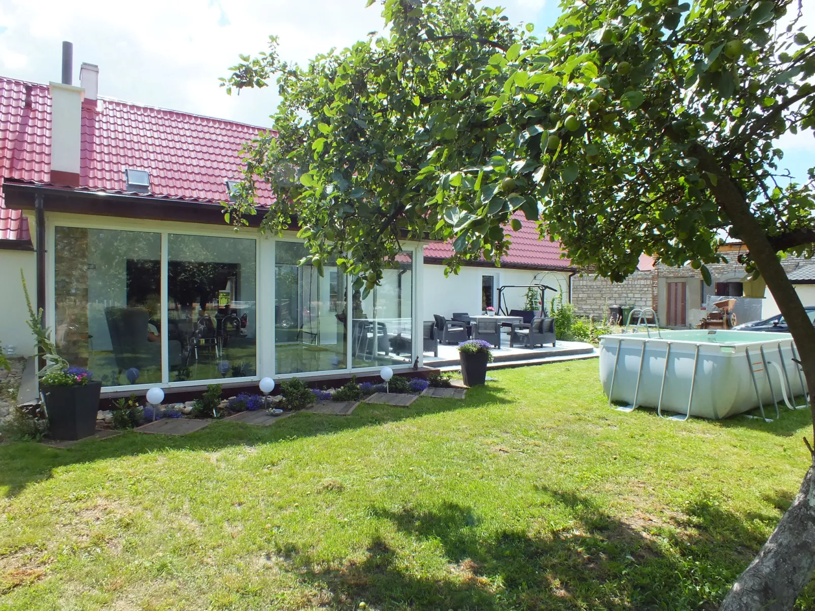 Country House Premium-Draußen