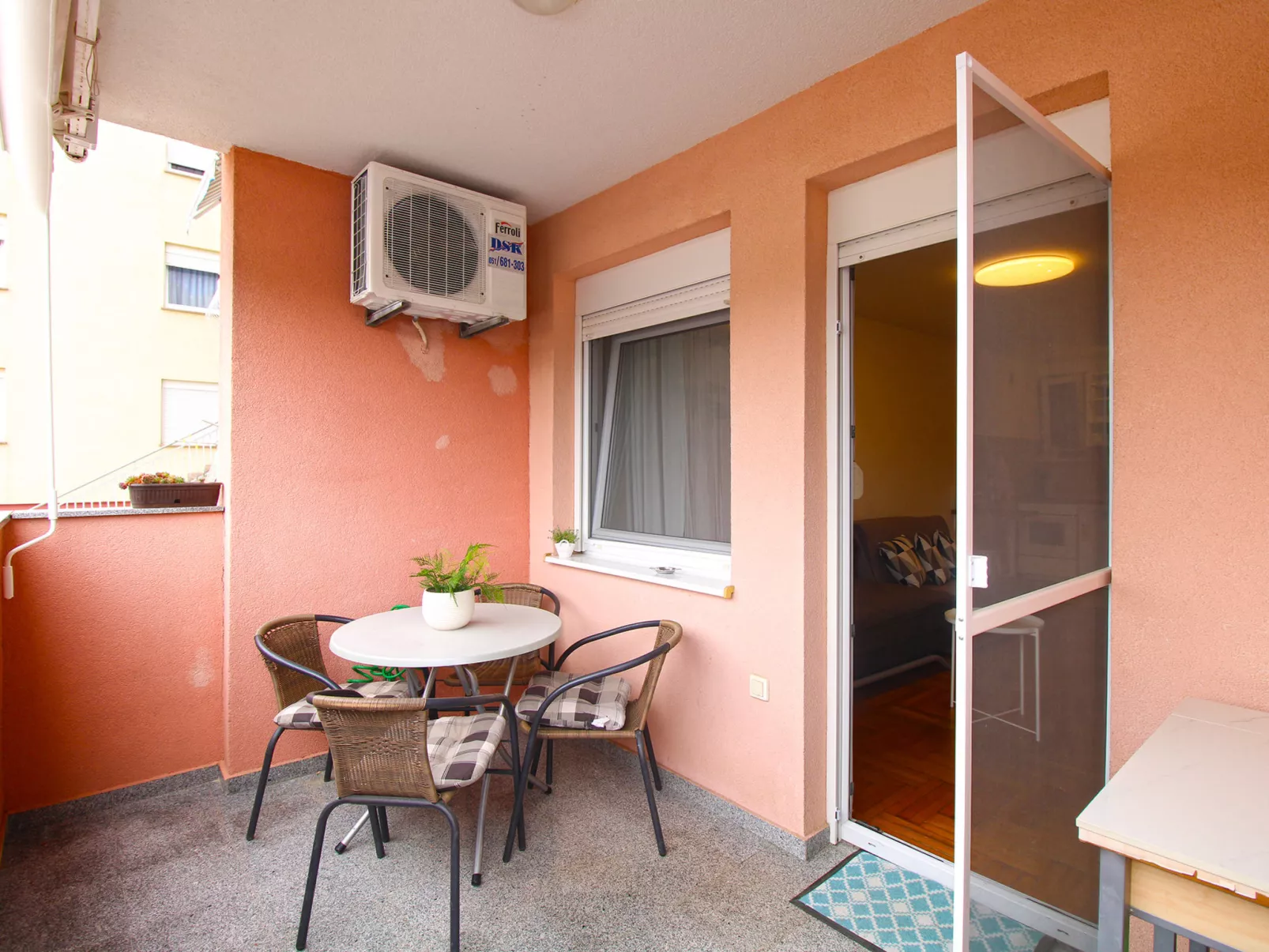 Apartment 2231 - Outside