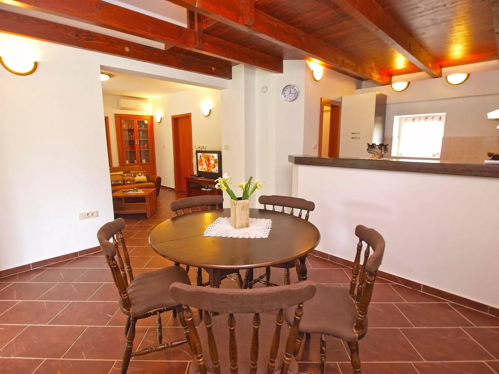 House 1330 - Drinnen