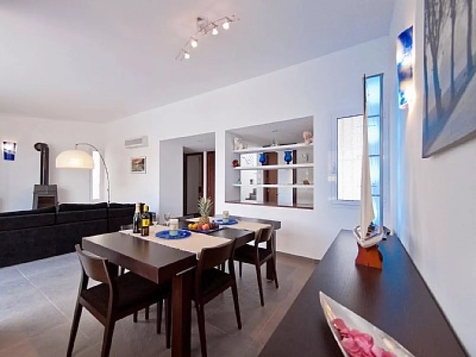 Villa DOMUS GENTI con bbq y piscina privada muy cerca de la playa - WiFi Gratis - Drinnen