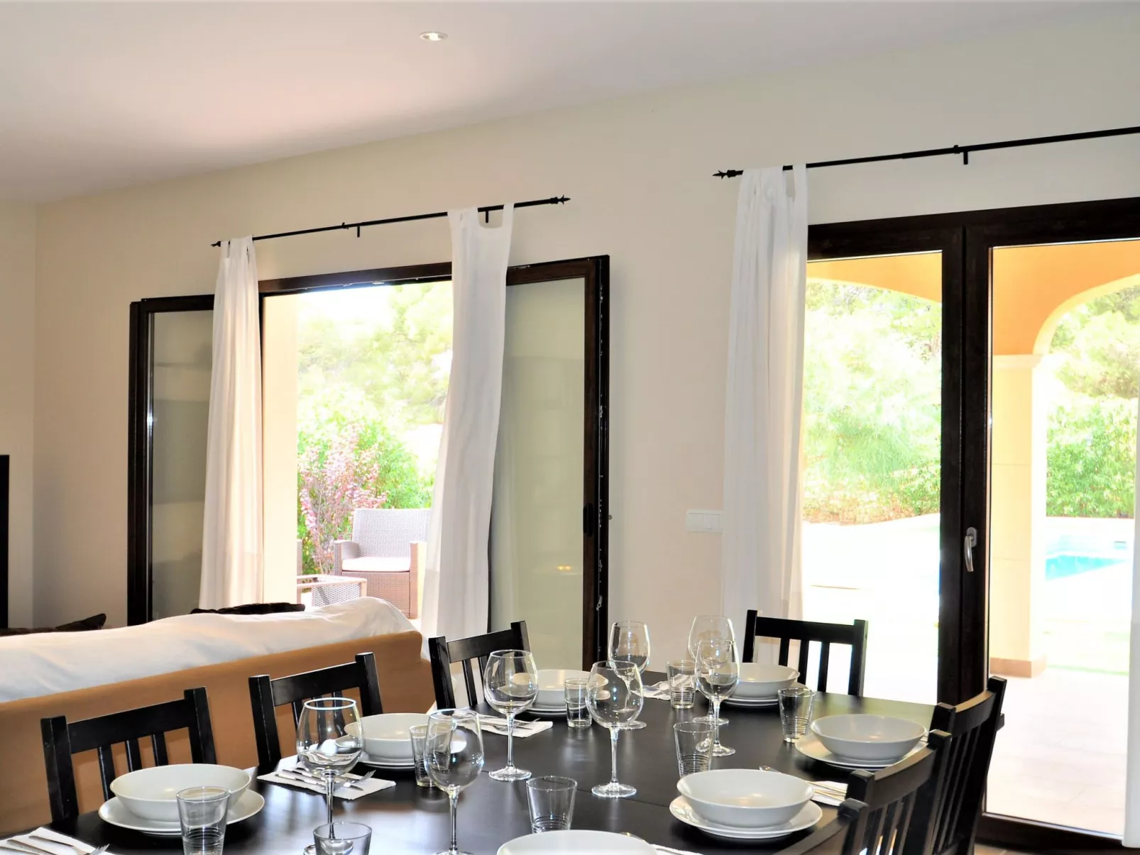 VILLA MONICA en barrio residencial de Cala Pi para 6 personas con piscina priva - Drinnen