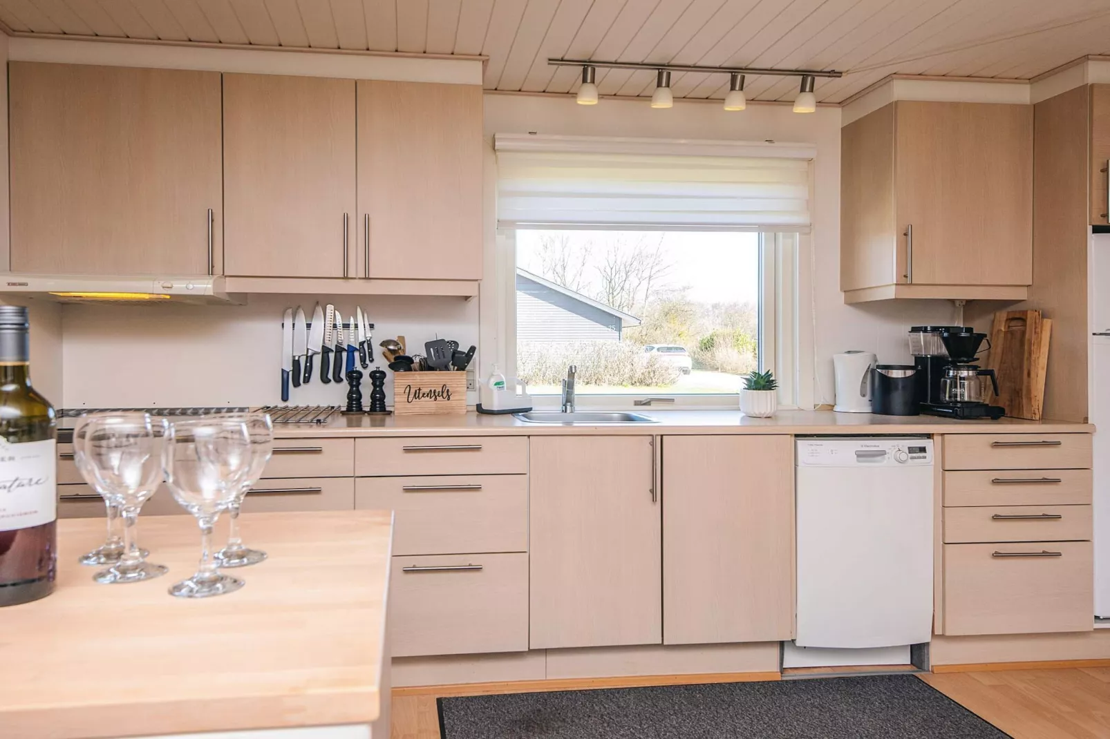 Home with Wood Stove & Annex - Indoor