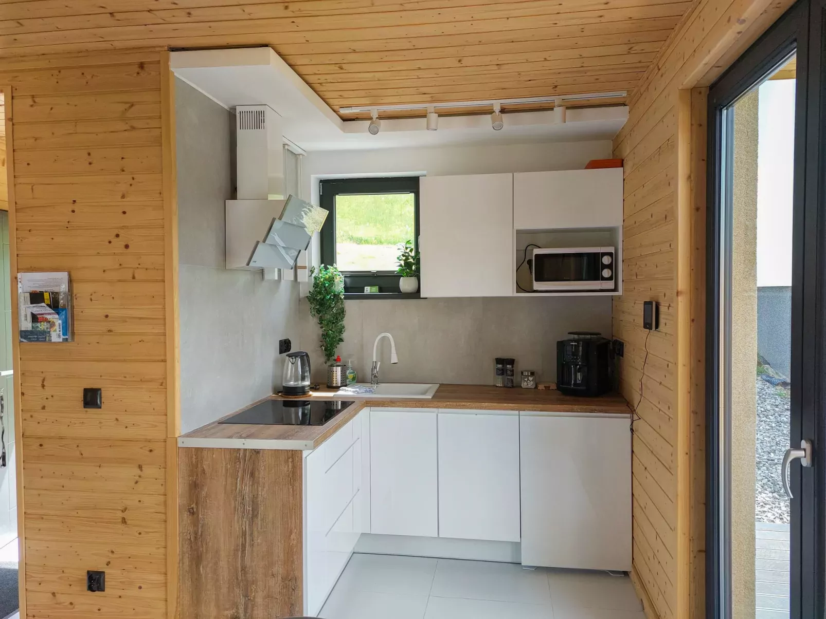 Chatka pod Górką-Dedans