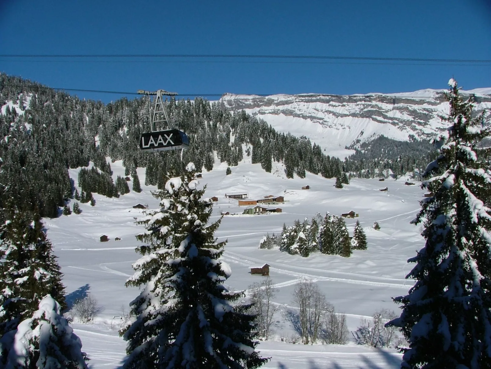 Ferien auf dem Bauernhof, (Laax Murschetg). 3.5 Zimmerwohnung