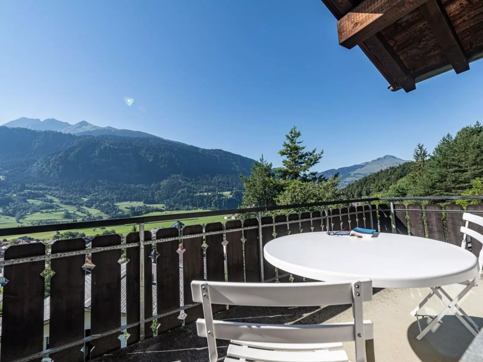 Mira Piz Mundaun, (Sagogn). 3 Zimmerwohnung