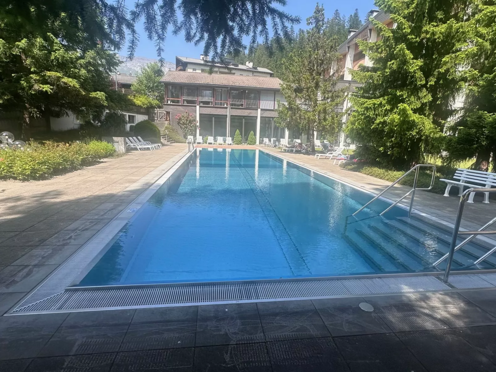 Rancho 121, (Laax Uletsch). 2.5 Zimmerwohnung, 70m², Dusche, sep. WC, für 3 Per