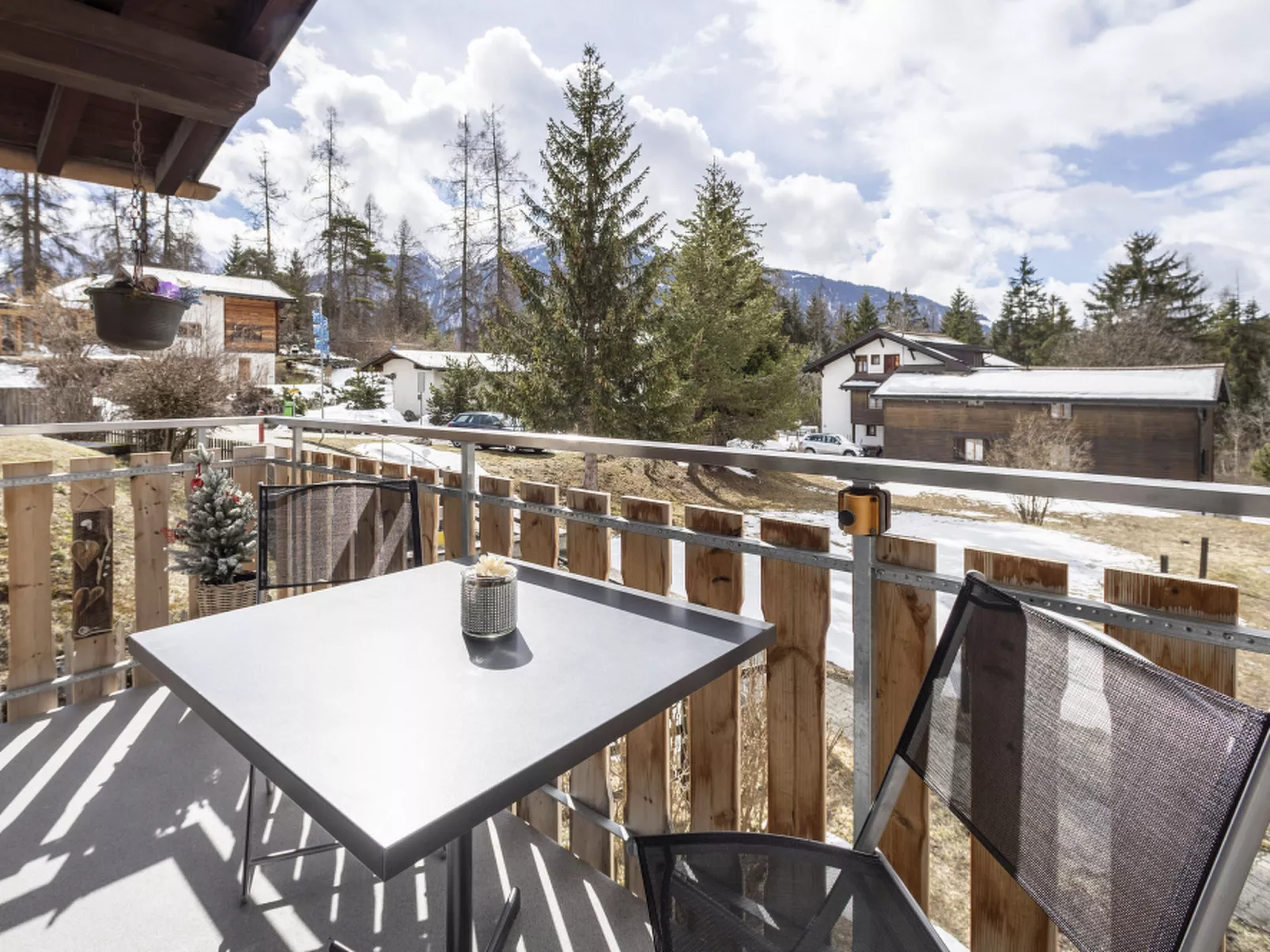 Casa Anita, (Laax Dorf). 2 Zimmerwohnung