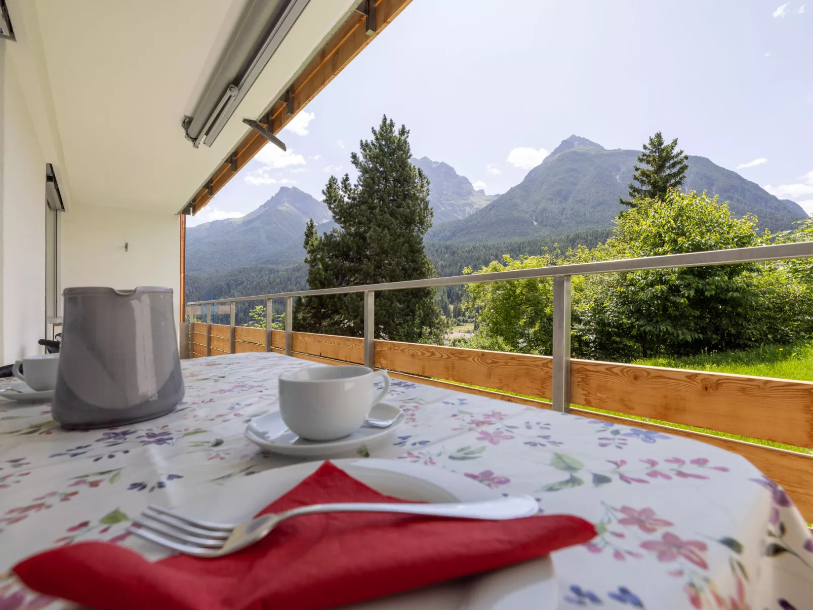 HÄMMIG, (Scuol).