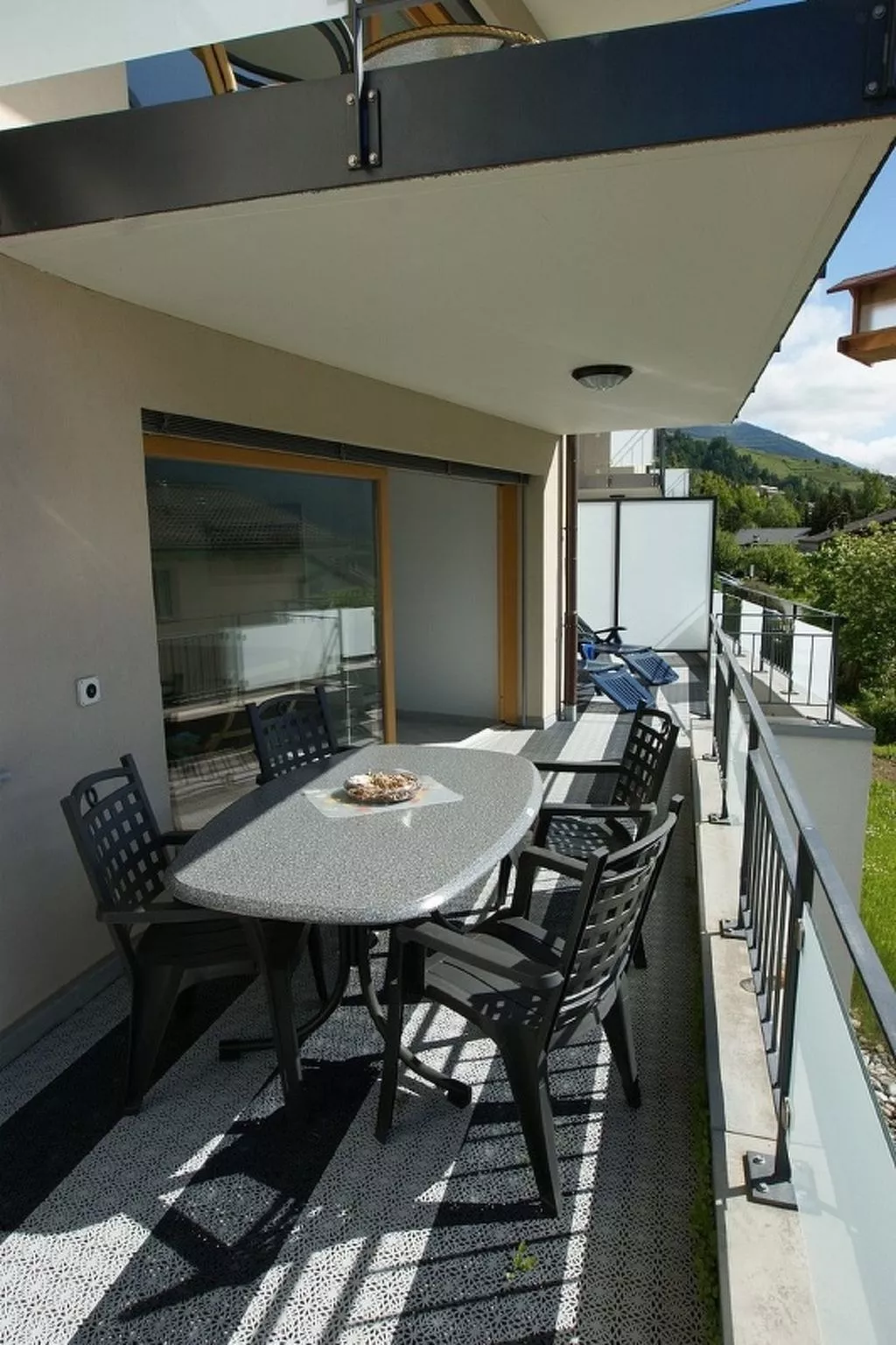 SOTRACHÖGNA EG, (Scuol).