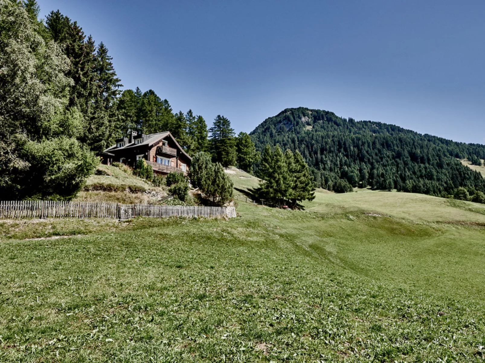 Chalet Lieuretta da Tscharfs, (Feldis).