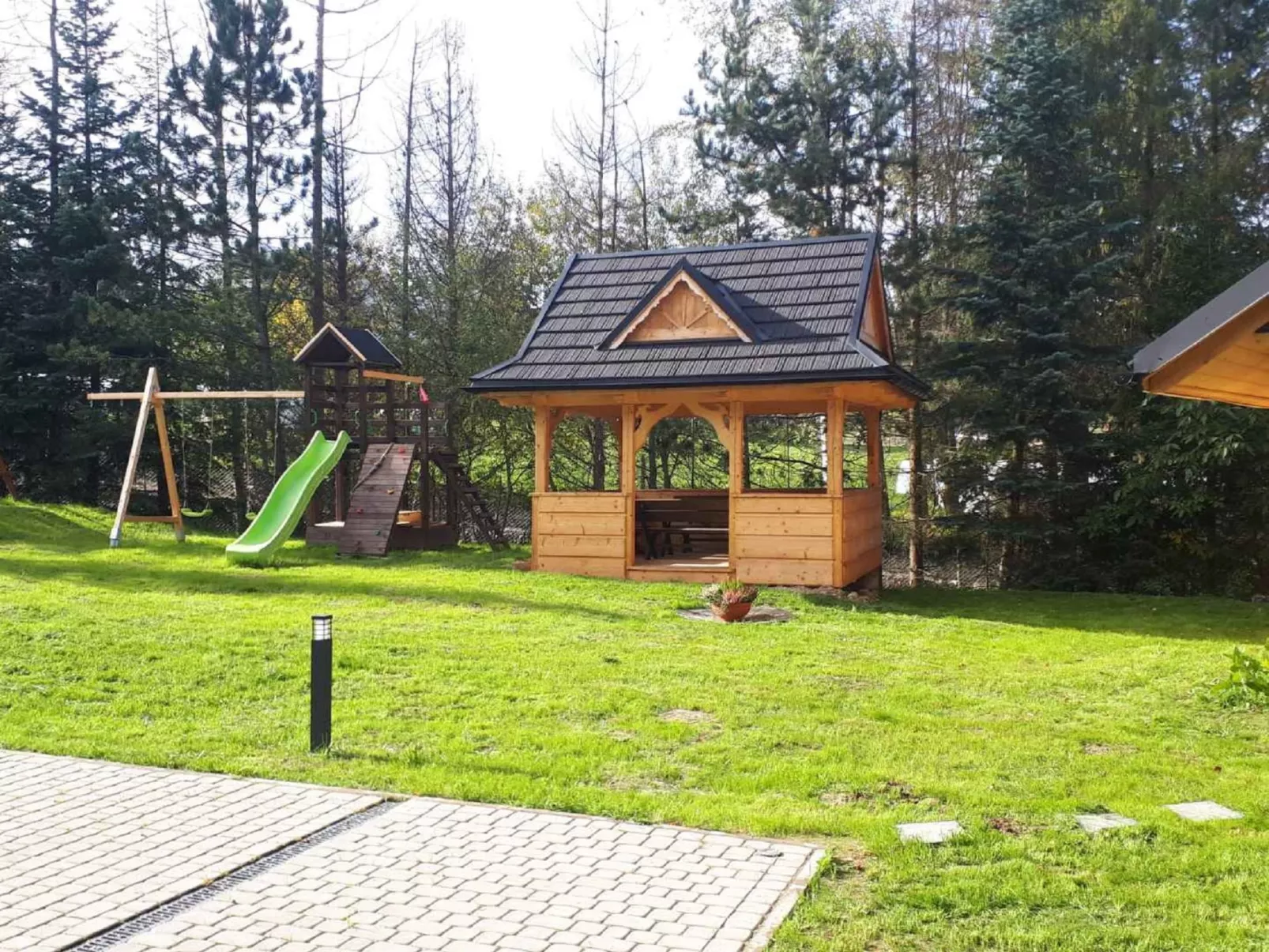 Gościniec Skorusa-Outside
