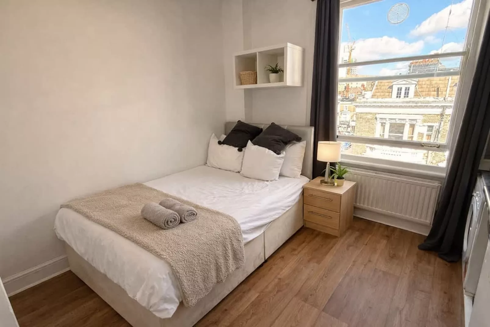 West Ken 16