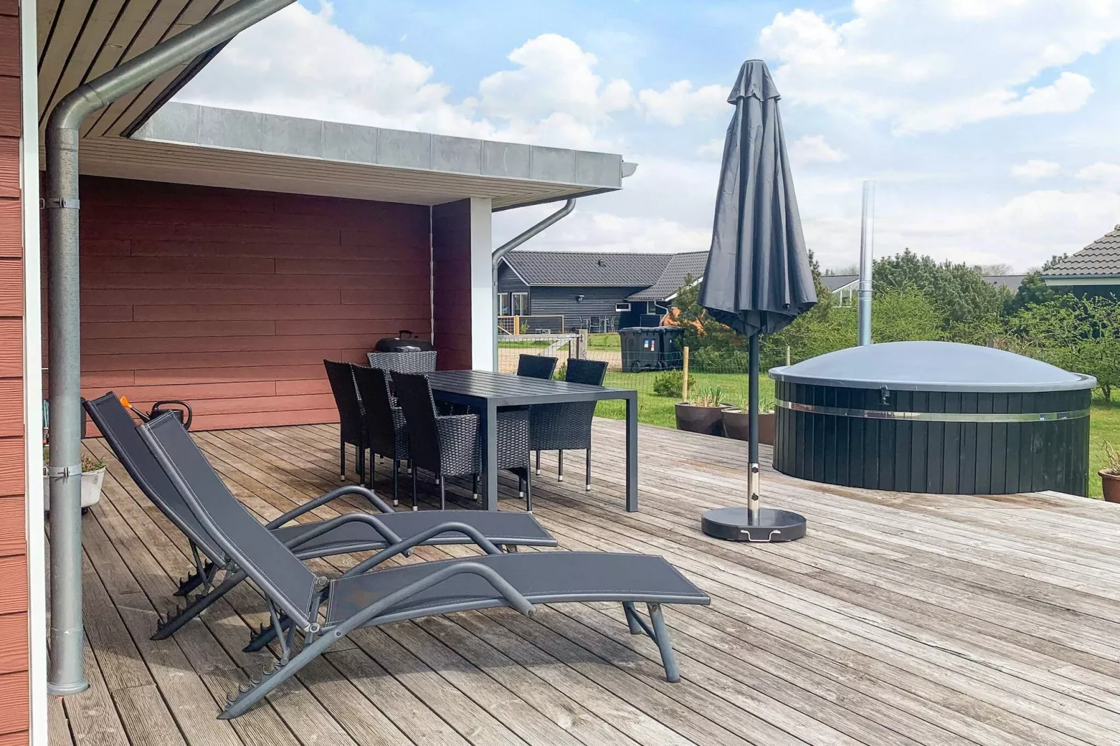 Maison de vacances pour 8 a Tarm