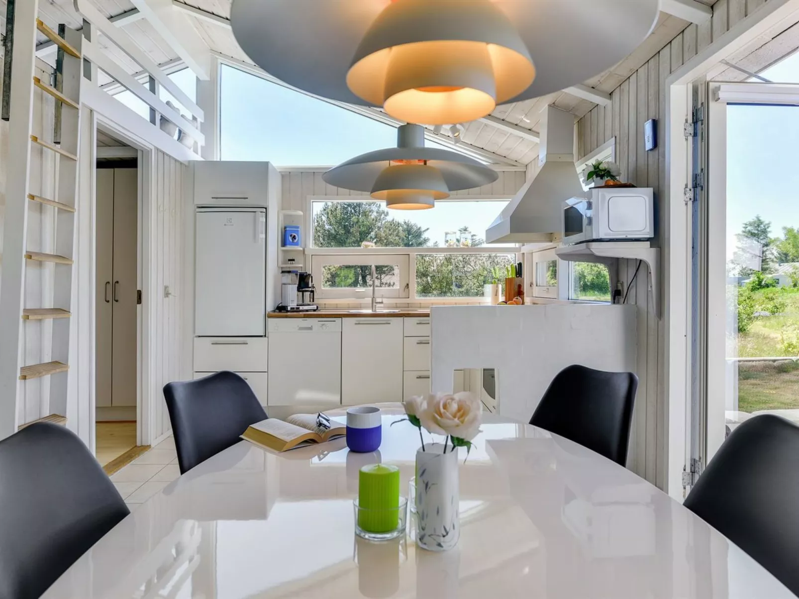 "Immi" - 1.5km from the sea - Drinnen