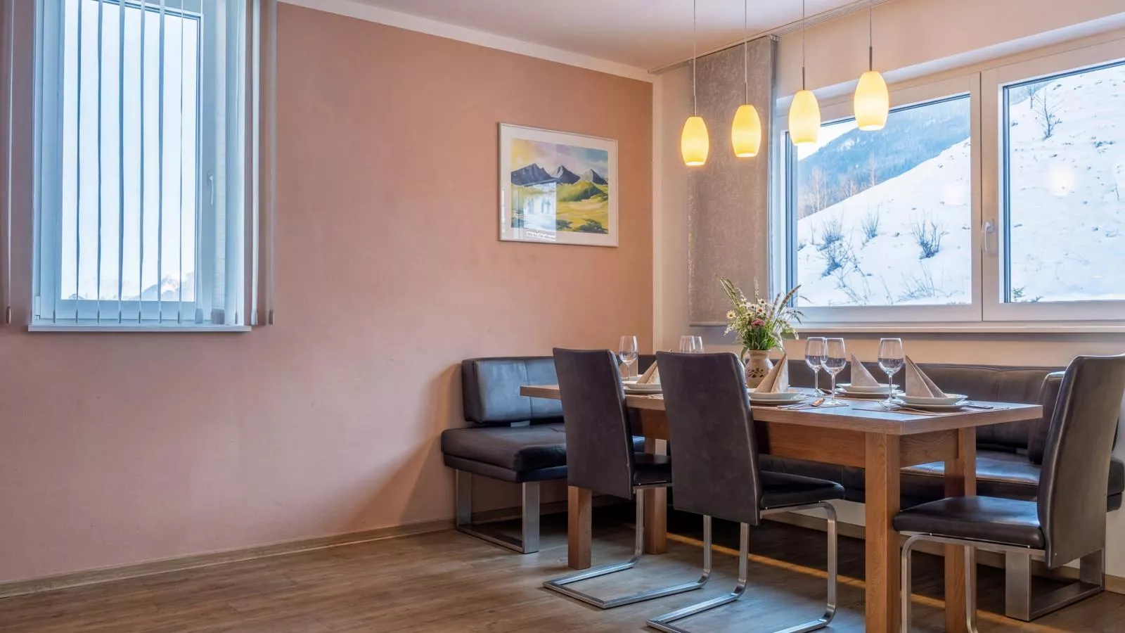 Sonnenhaus - Salle à manger
