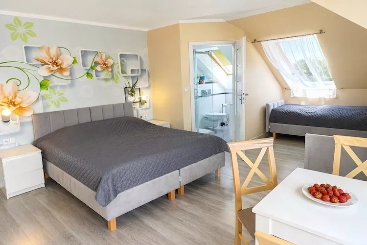 Komfortowy apartament dla 9 osób Międzywodzie II piętro