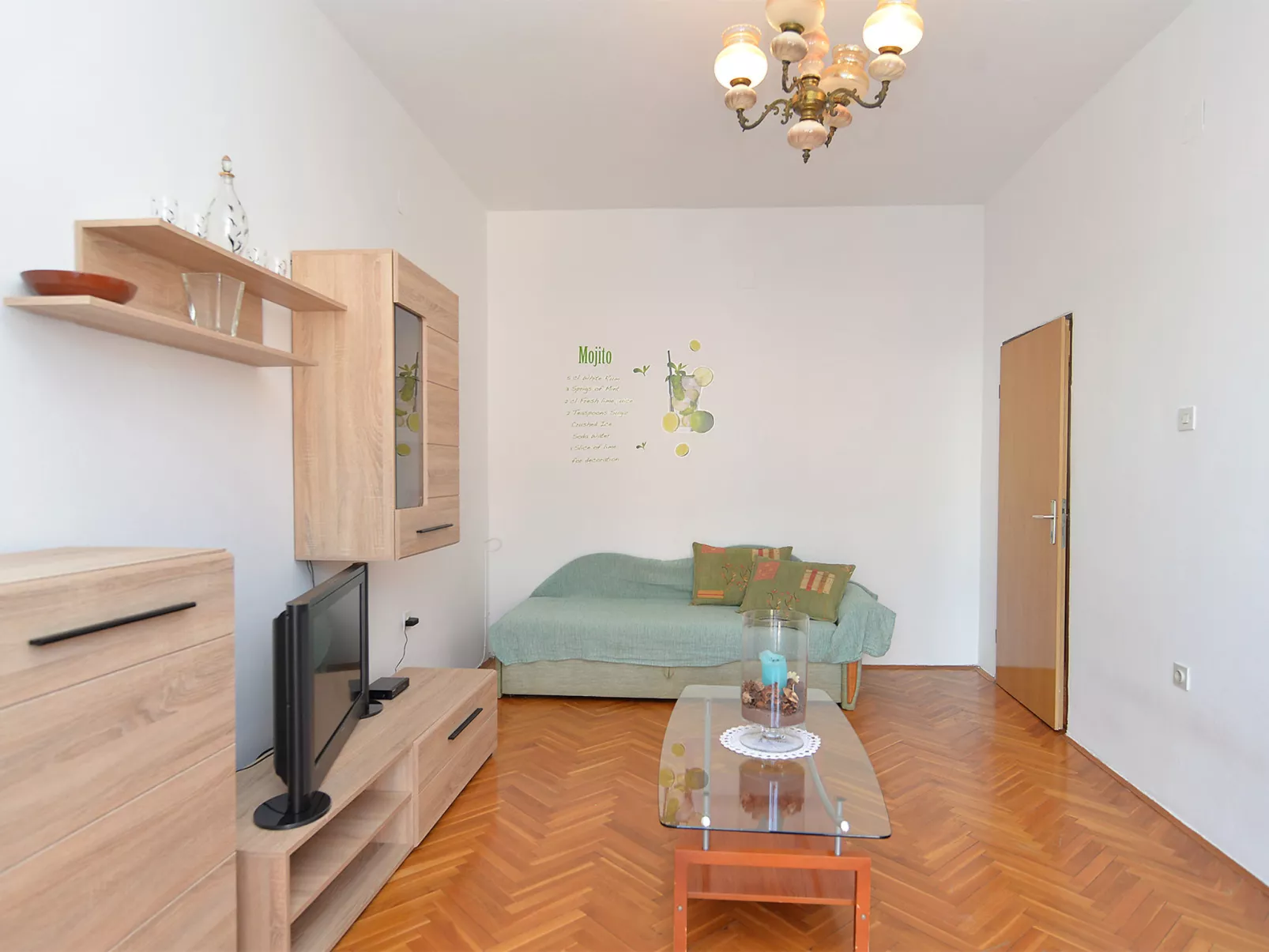 Apartment 349 - Inside