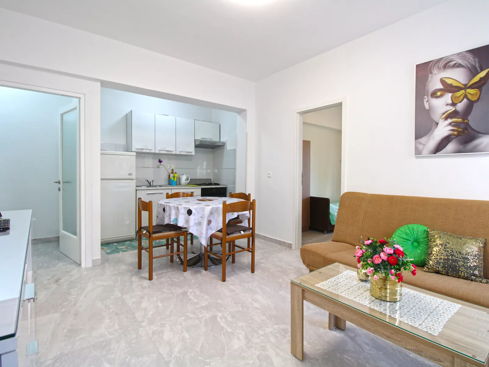 Apartment 1828 - Inside