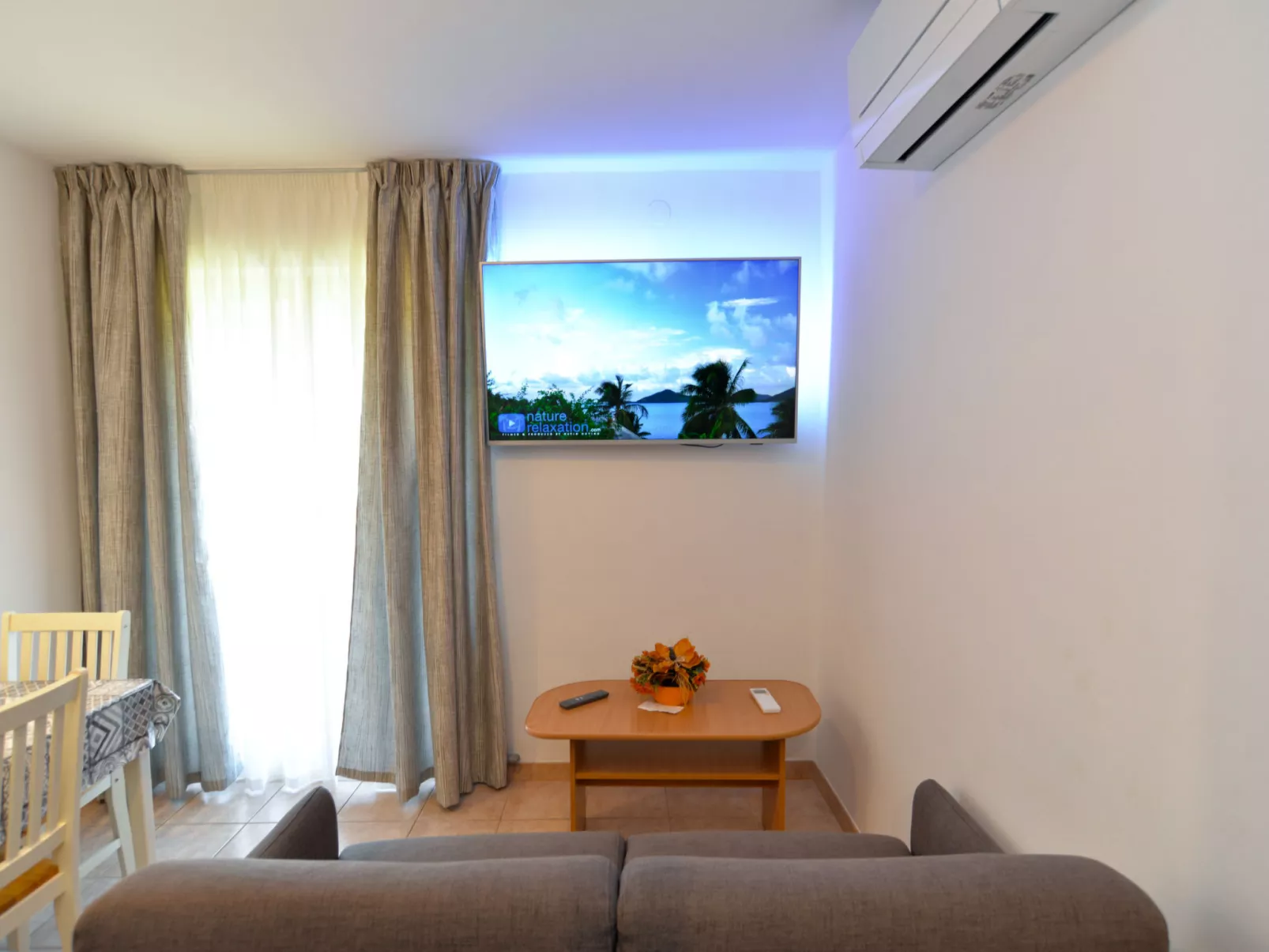 Apartment 1299 - Inside