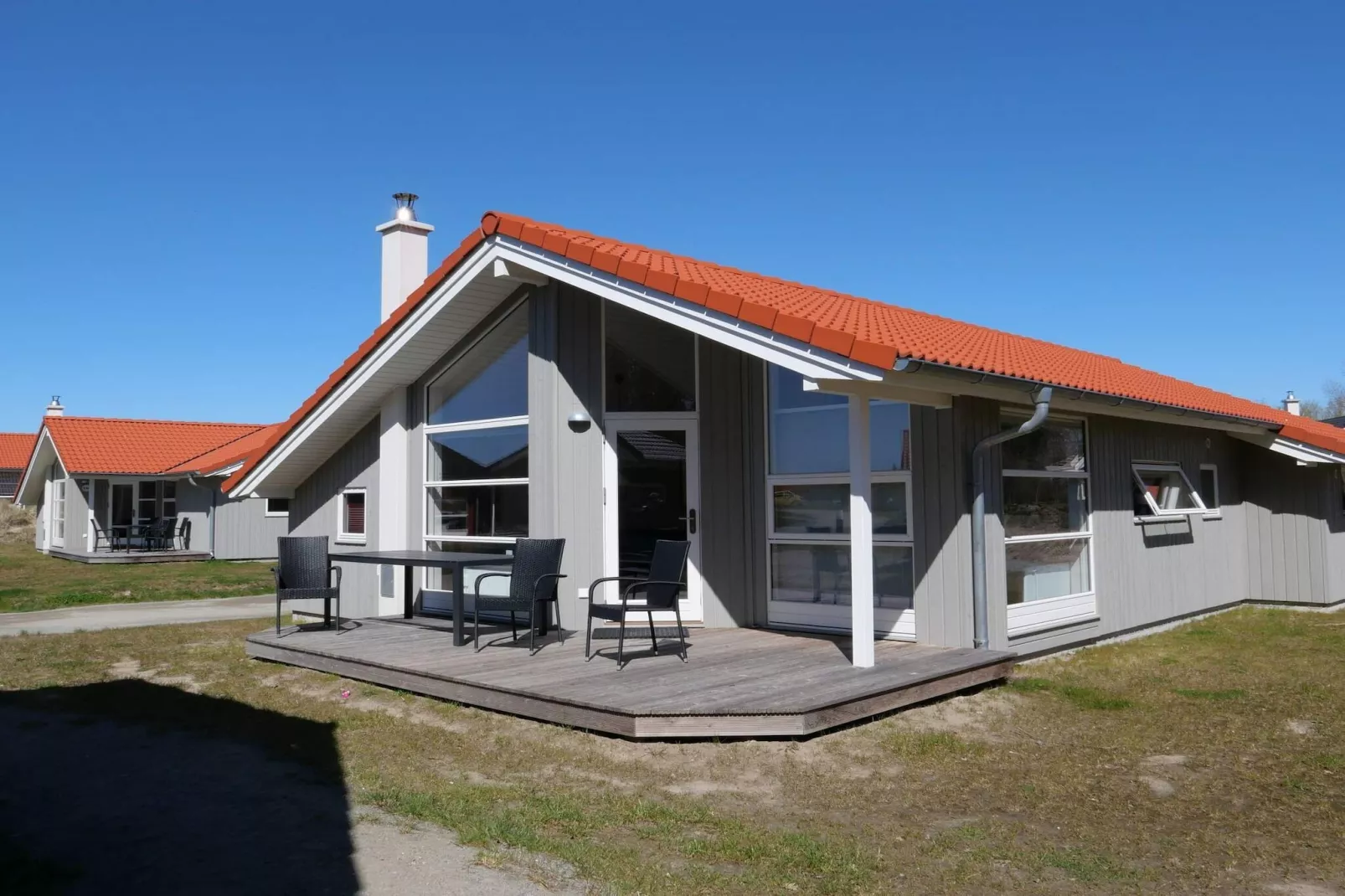 Sanctuaire moderne de la Baltique avec sauna privé