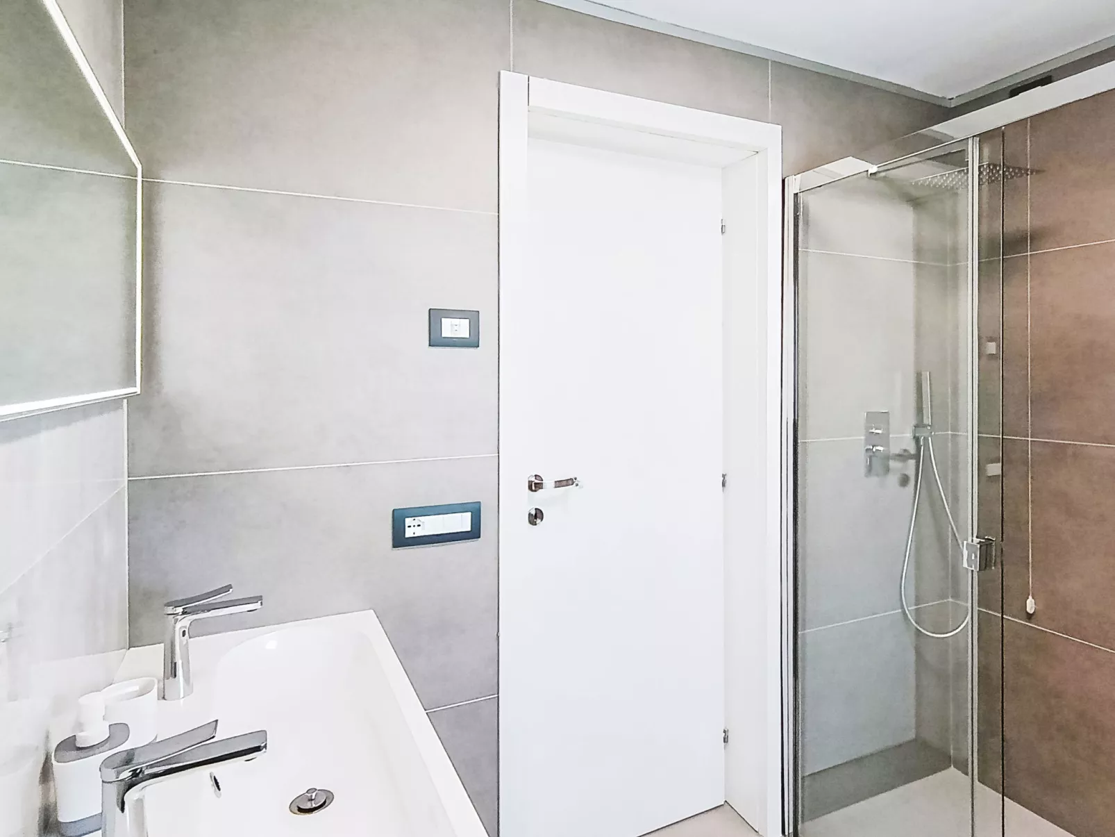MB Guest House
