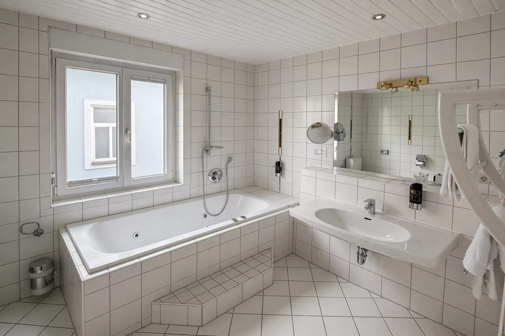 Hotel Landliebe - Triple room - Bathroom