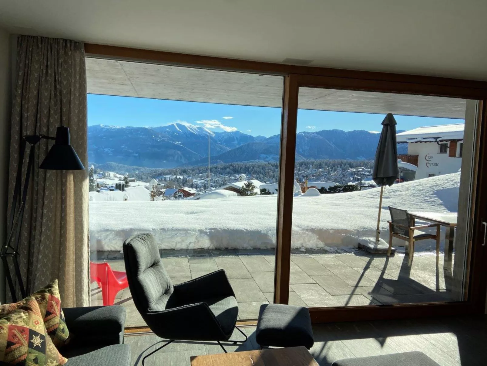 Casa Admisa, (Flims Dorf). 3.5 Ferienwohnung, 2 Duschen, 2 WC, 85 m2, für max.