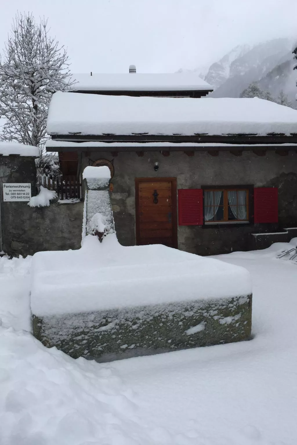 Haus Fravgia veglia, (Andeer).