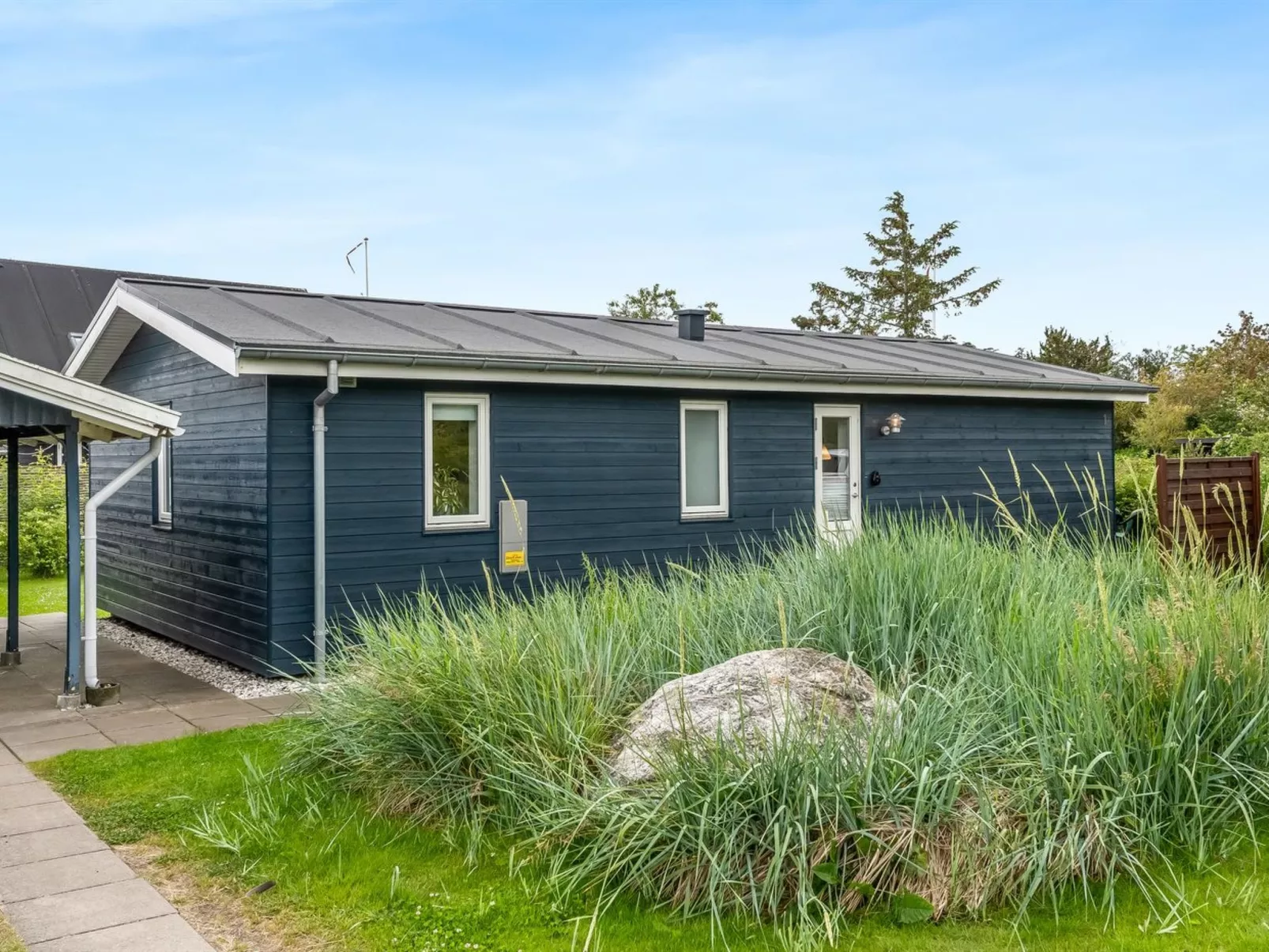 "Tinka" - 100m from the sea
