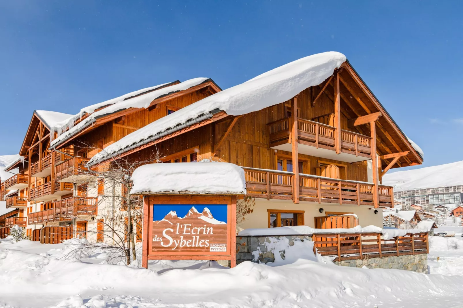 Résidence L'Ecrin des Sybelles 3-Room Cabin Duplex Apartment - 8 people OTA