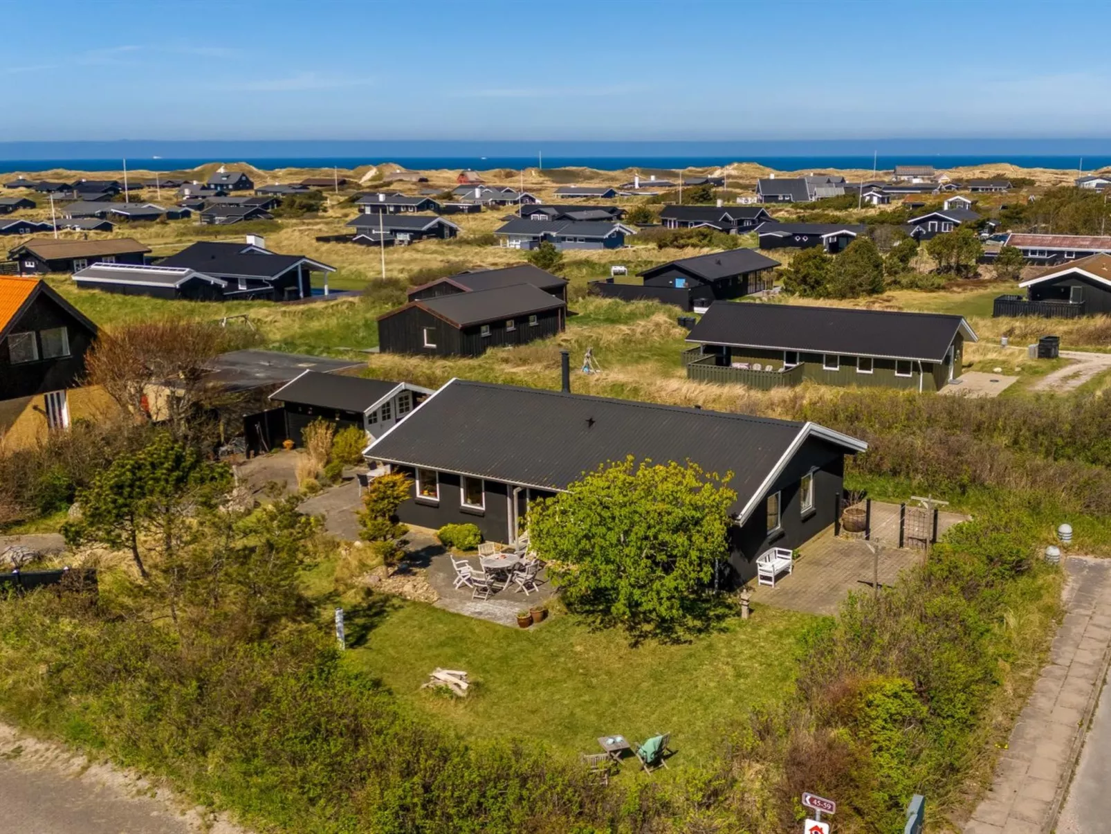 "Jaskirt" - 400m from the sea