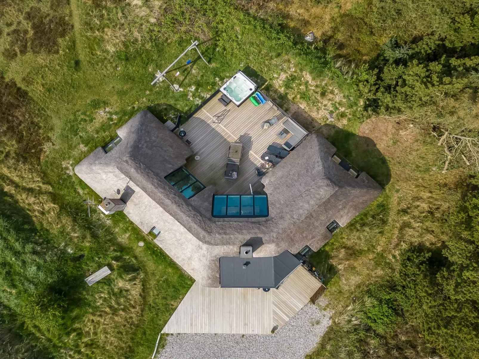 "Kimon" - 750m from the sea - Outside