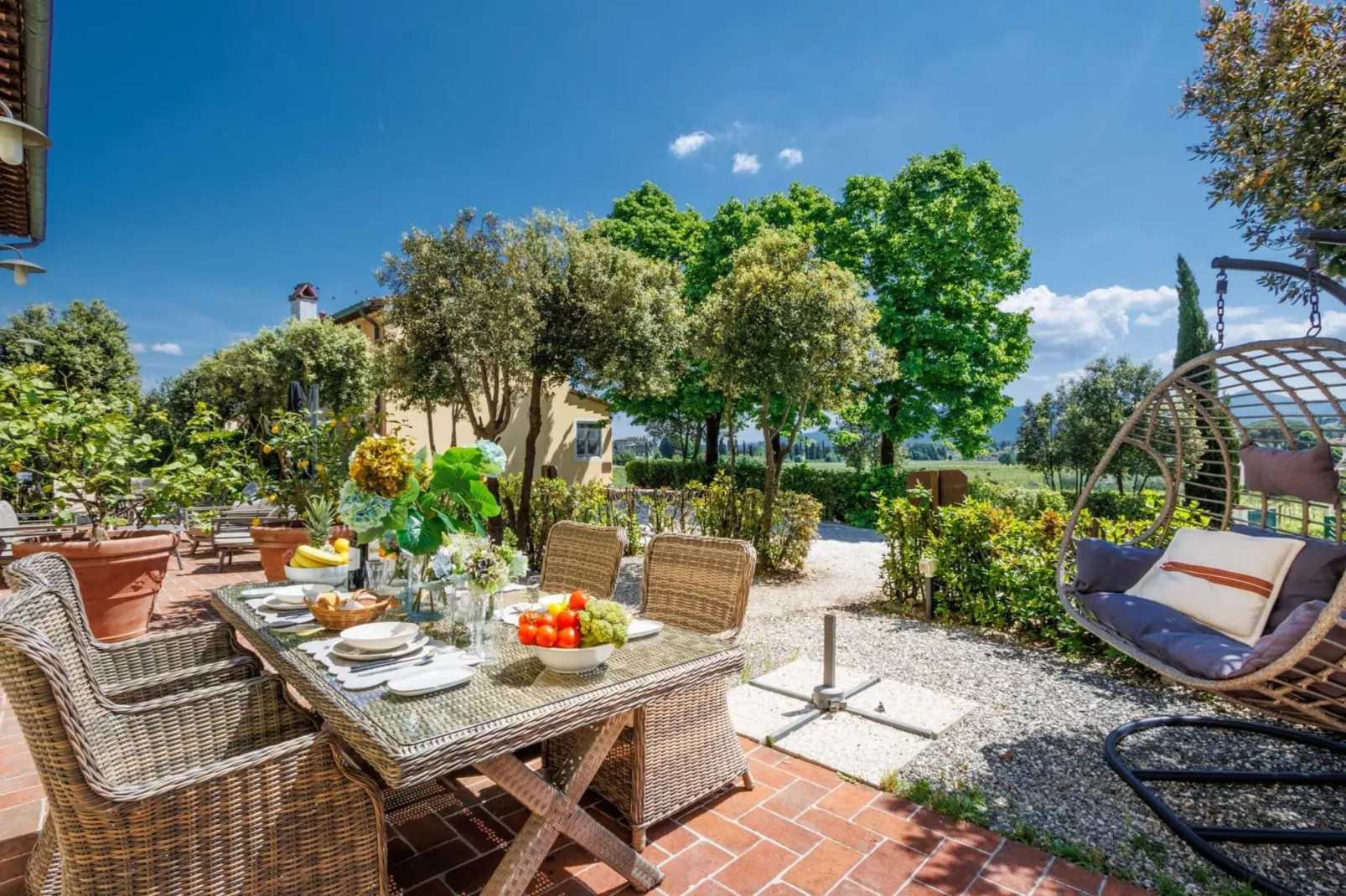 Elisa Farmhouse Apartment in Wine Resort - Terrasse/Balkon