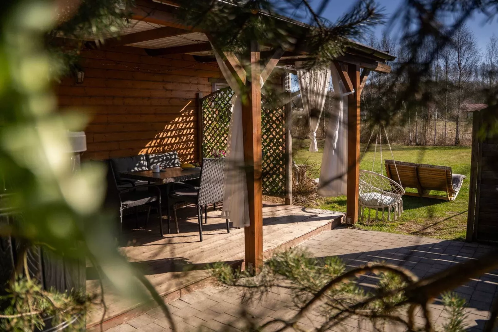 Domek wakacyjny LUX dla max 6 osób w Bałachach - Terrasse