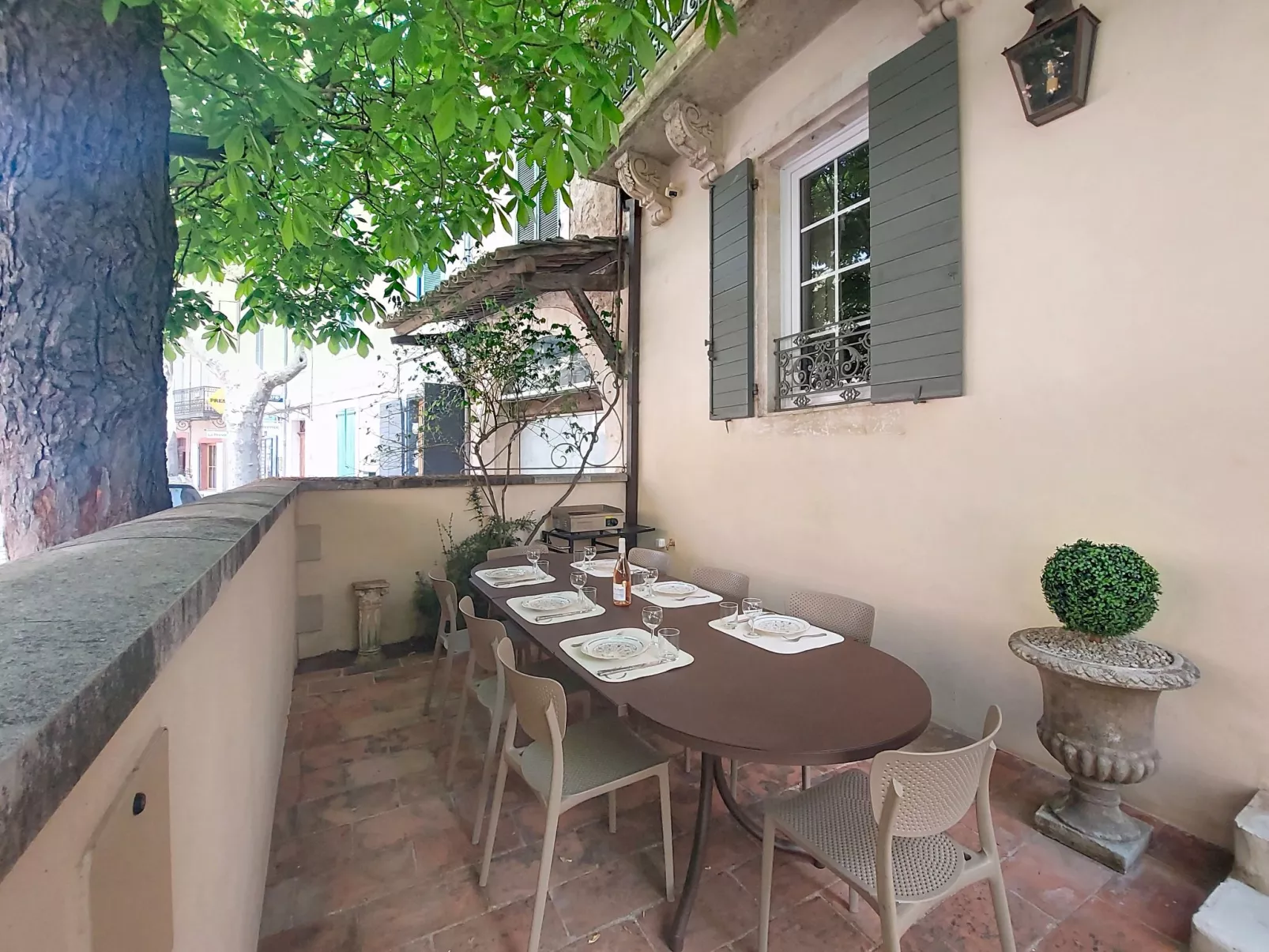 L ancien Hôtel Creste - Draußen