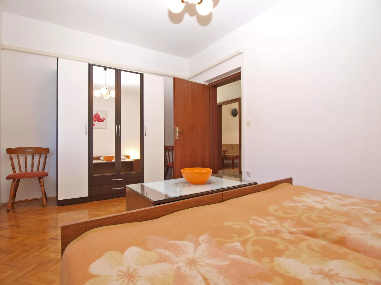 Apartment 1023 - Inside