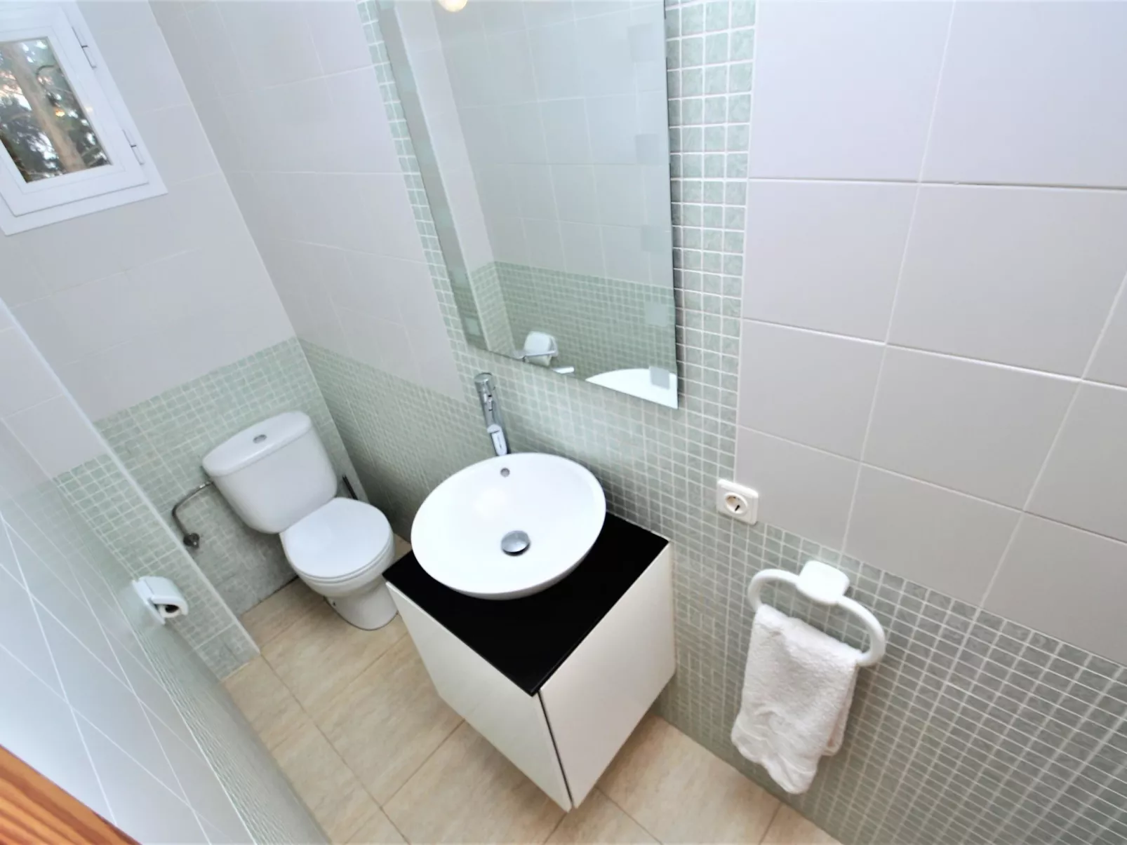 VILLA HUGO Casa en zona residencial tranquila Bahía Grande con Piscina Privada. - Inside