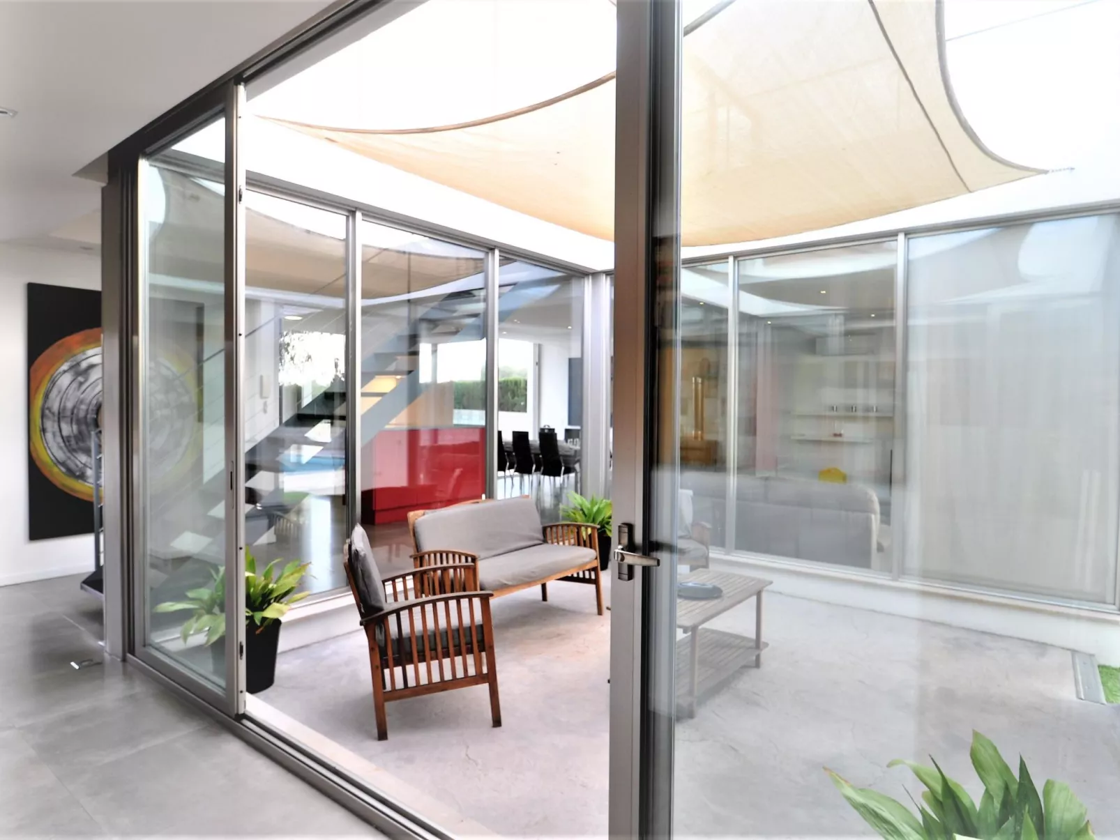 Moderna Villa cerca del golf y con piscina privada, ideal para familias - ofert - Inside