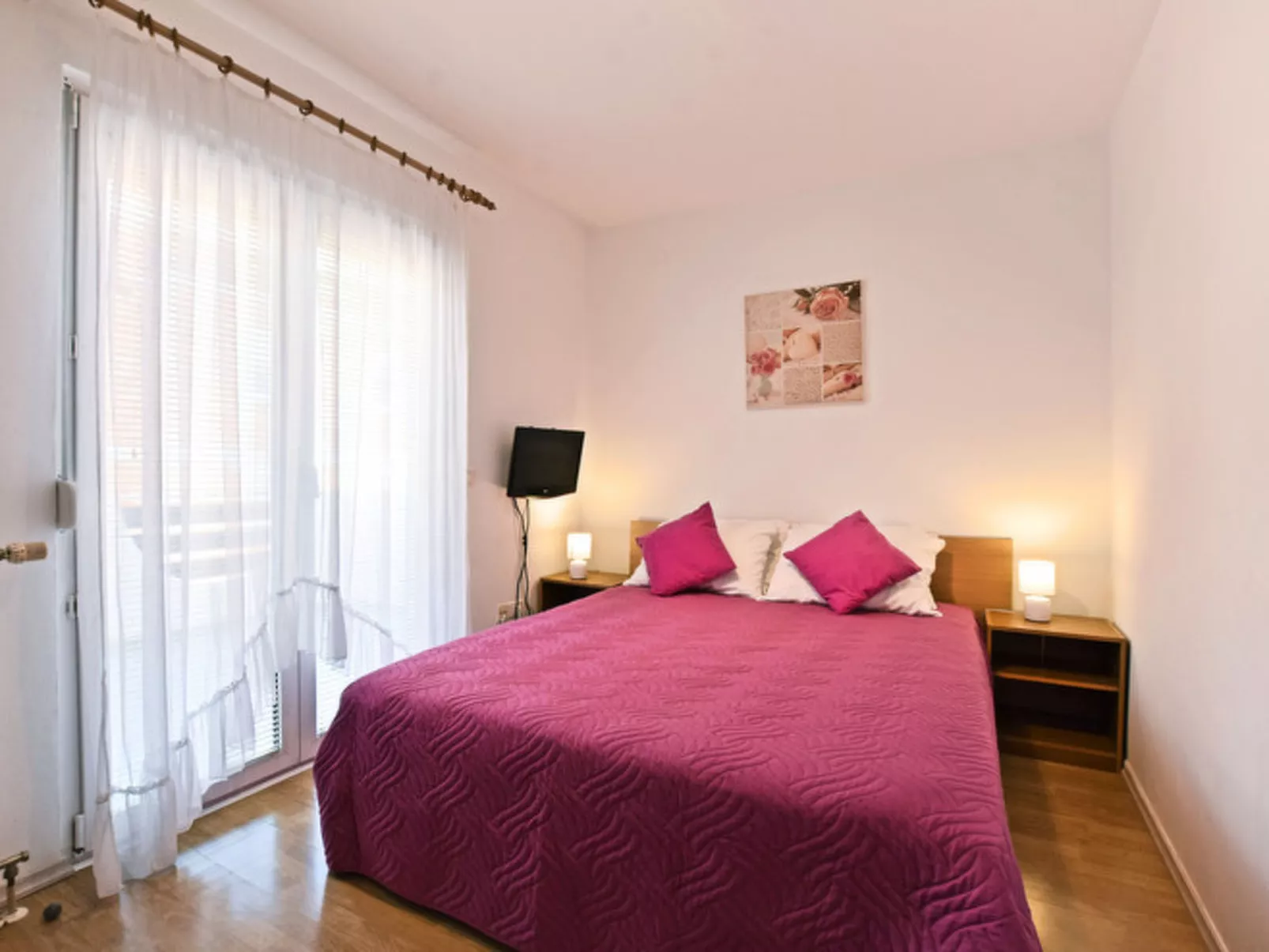 Apartment 343 - Inside