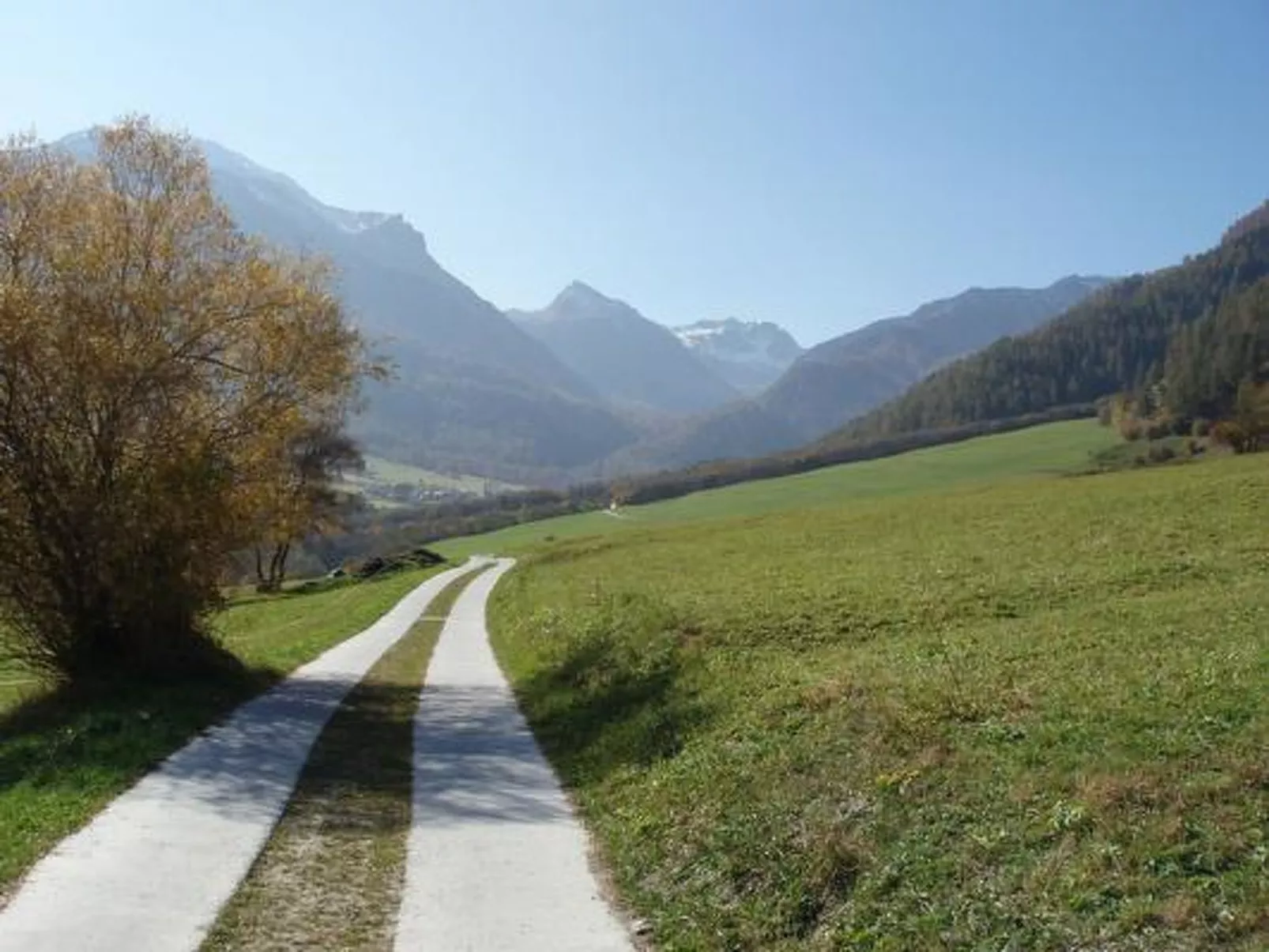 Chasa Refugi, (Müstair). - Outside