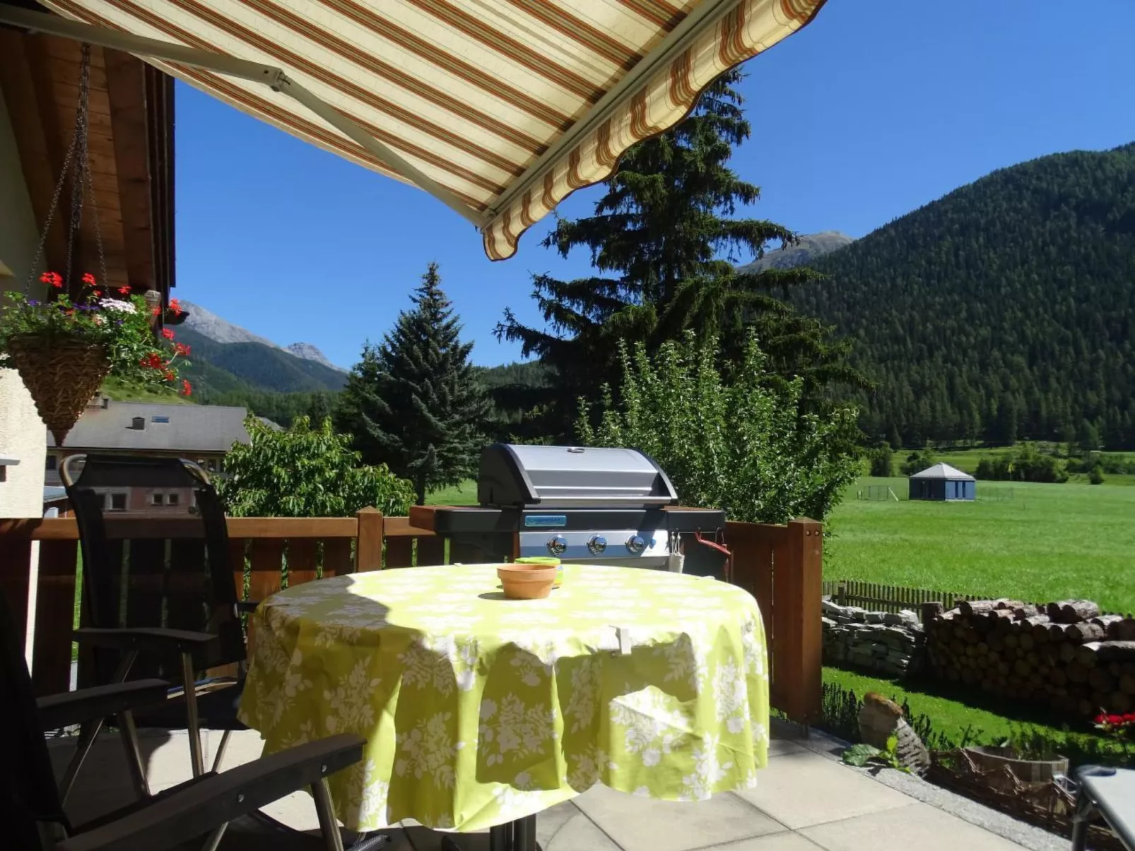 Arsura, (Zernez). - Draußen