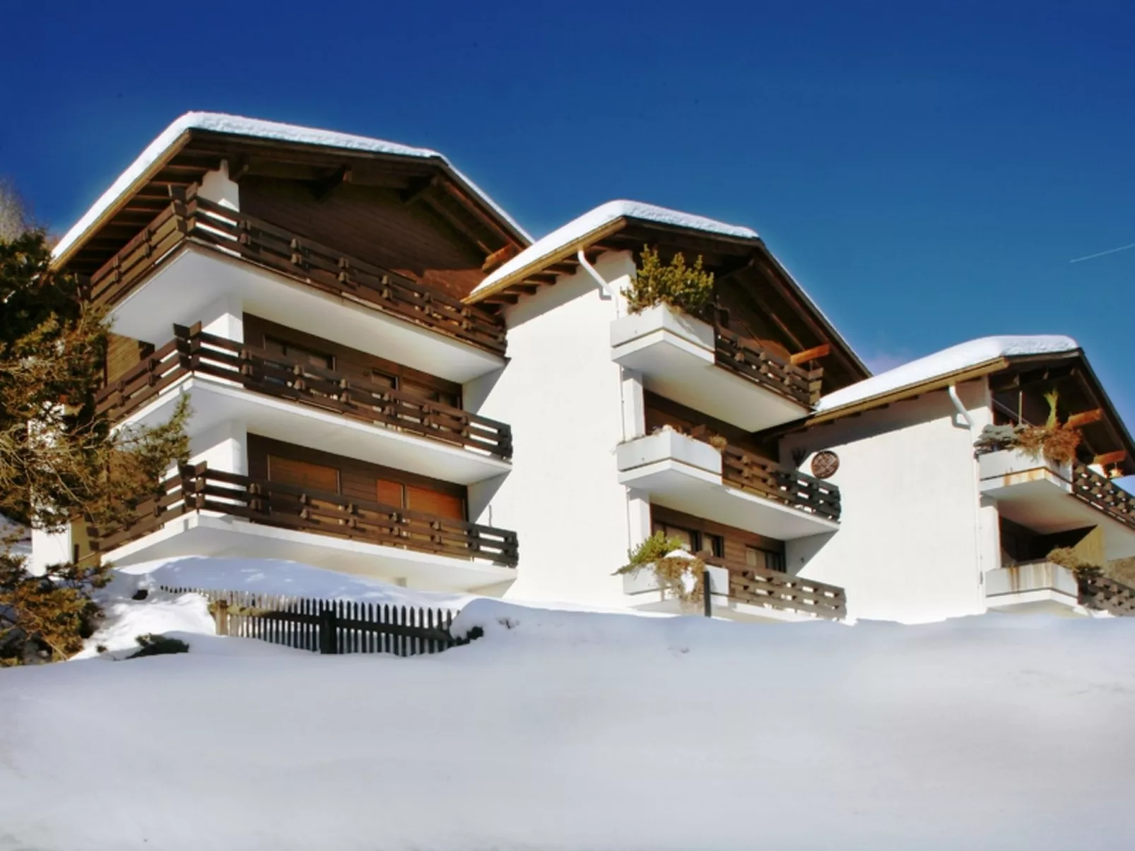 Casa Acletta Sutter, (Disentis / Mustér). - Draußen
