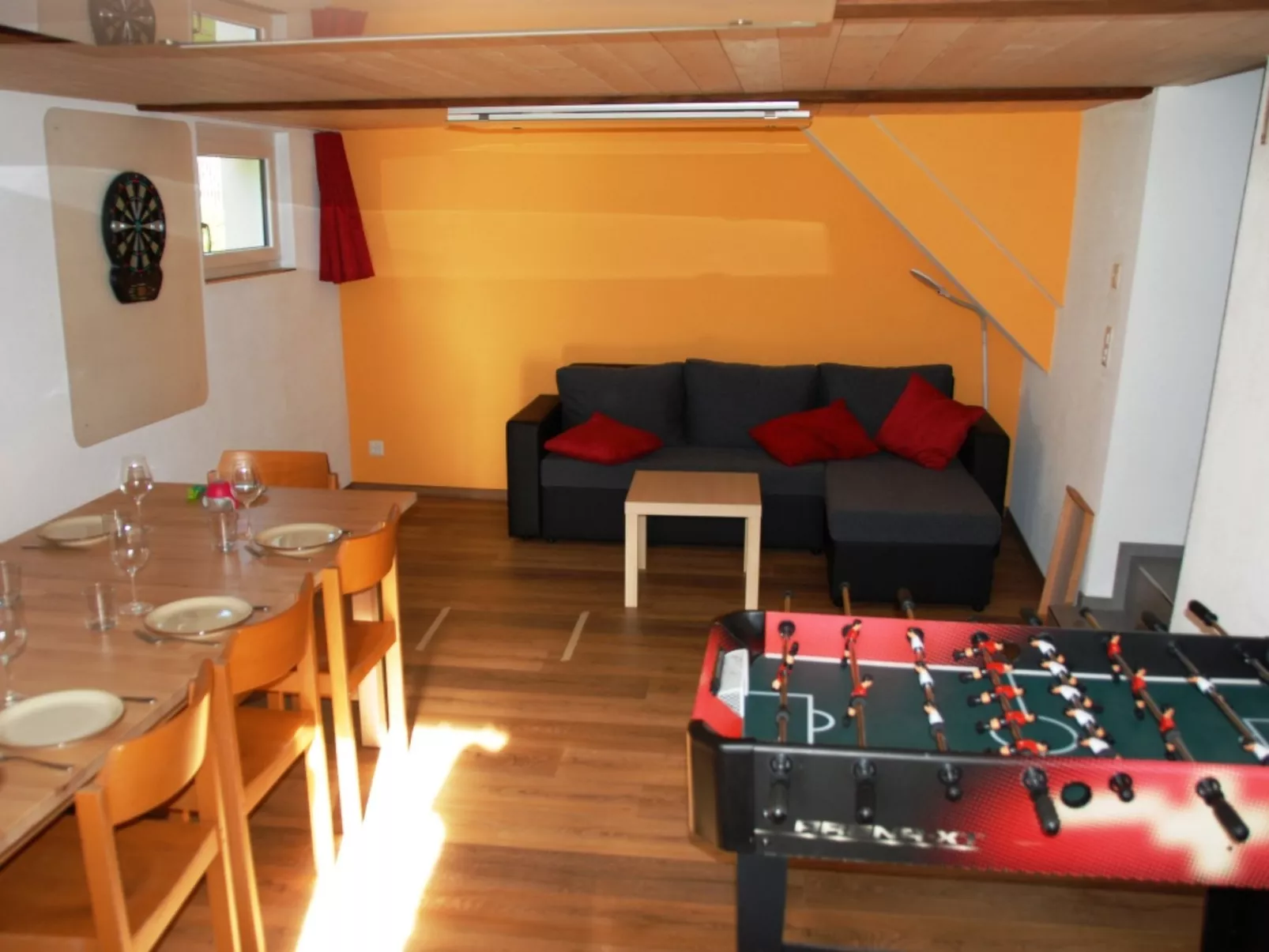 Tgèsa Turmalin Utzinger, (Camischolas/Sedrun). - Dedans