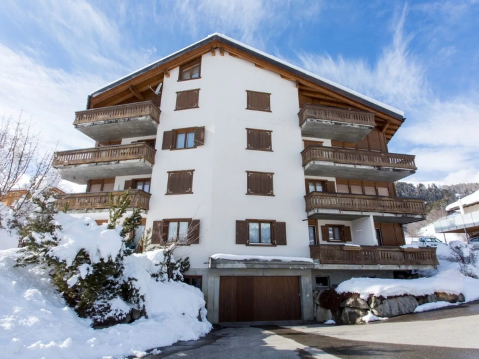 Davos Caplan Ledermann, Vella, (Vella). - Draußen