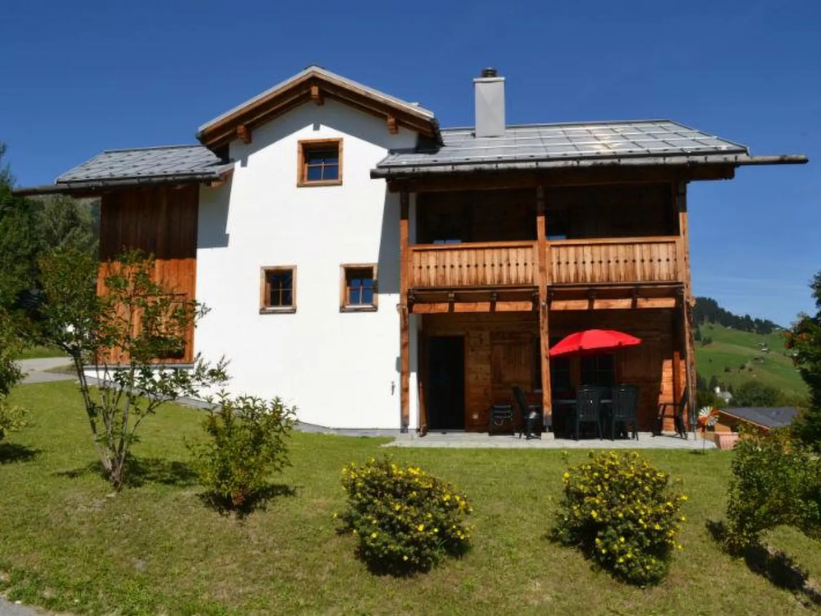 Casa Patricia, Brigels, (Breil/Brigels). - Draußen