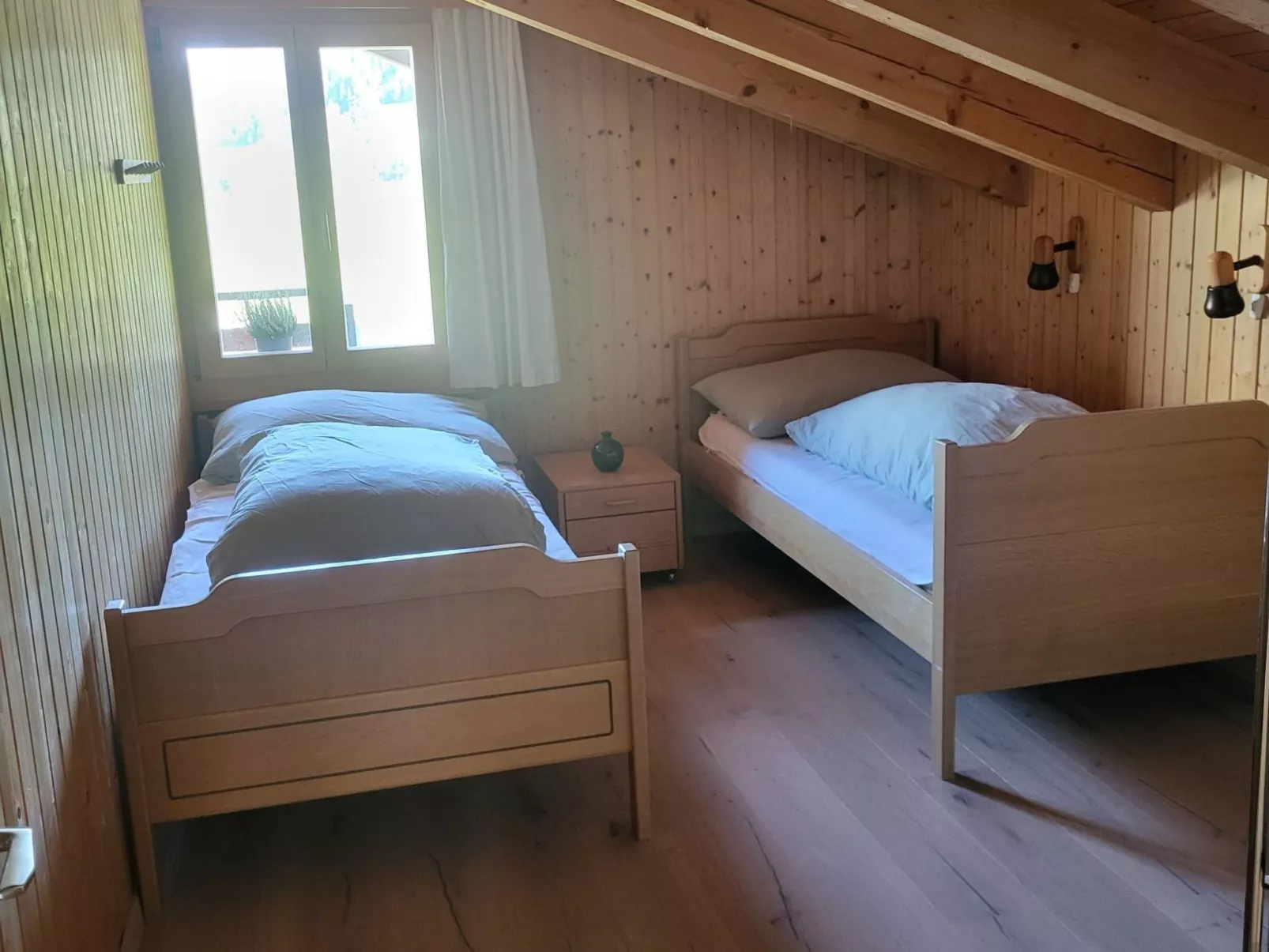 Vorpifal 19, Obersaxen-Affeier, (Obersaxen Affeier). - Dedans