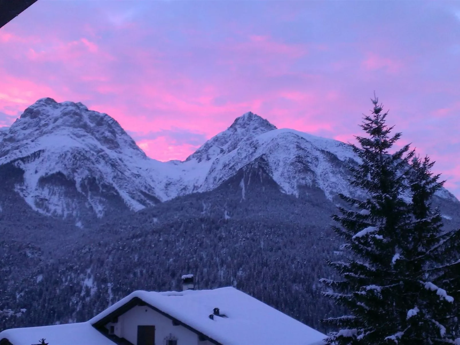 Chasa Felix, (Scuol). - Draußen