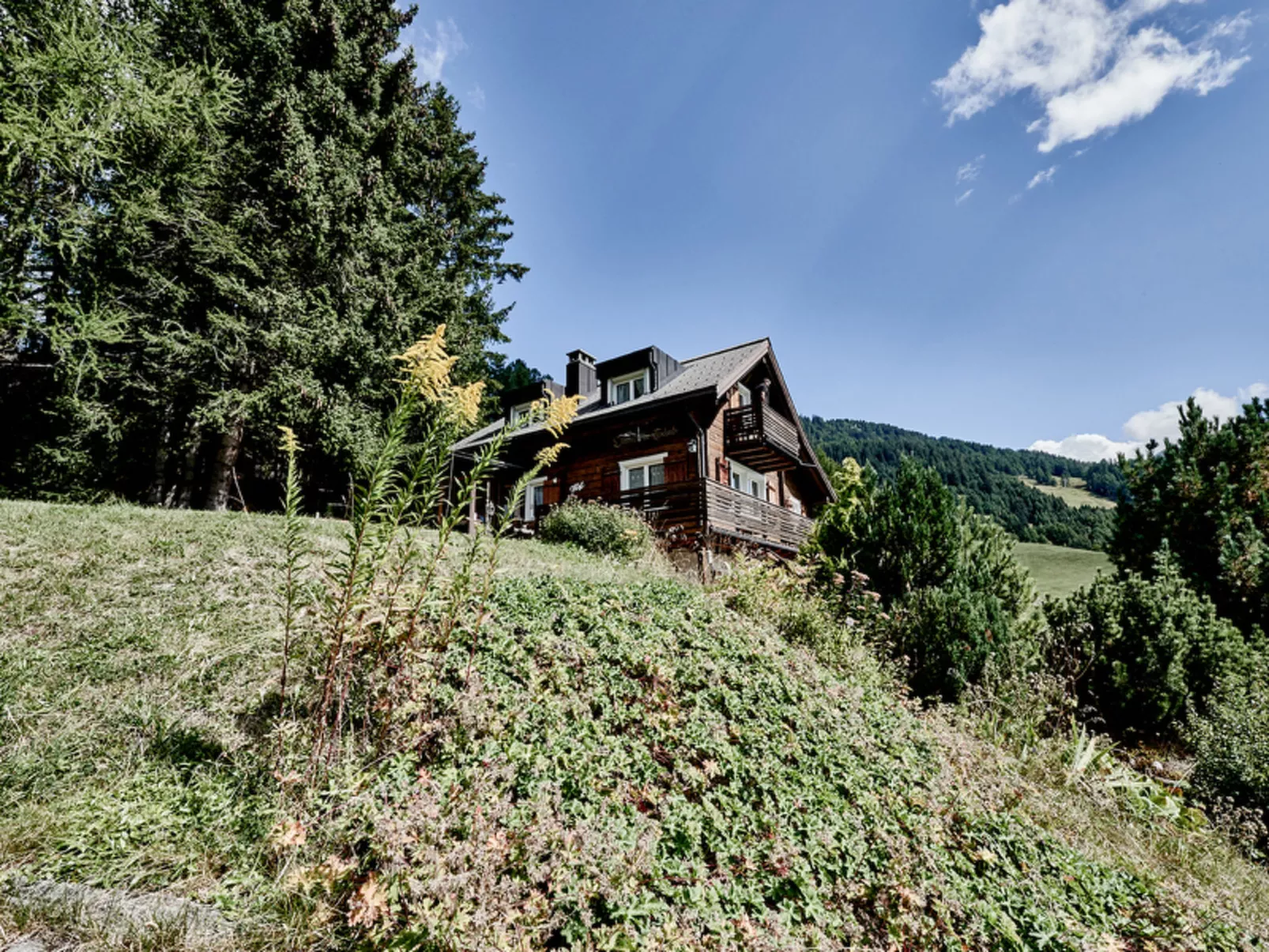Chalet Lieuretta da Tscharfs, (Feldis). - Outside